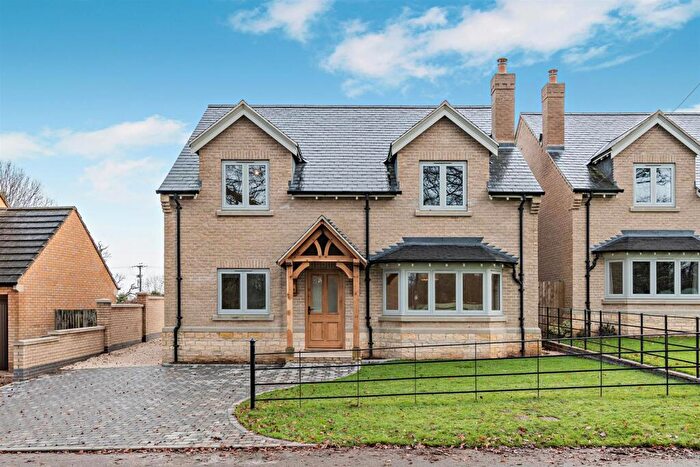 4 Bedroom Detached House For Sale In Glaston Road, Wing, Rutland, LE15