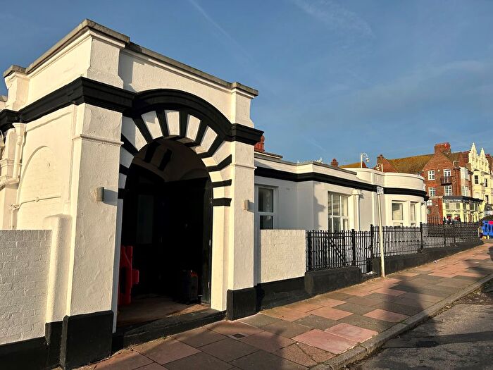 3 Bedroom Flat To Rent In Channel View West, Bexhill-On-Sea, TN40