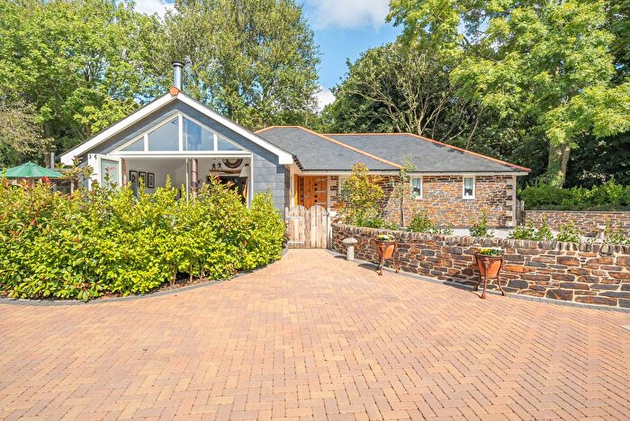 3 Bedroom Detached Bungalow For Sale In The Avenue, St Hilary, Penzance, TR20