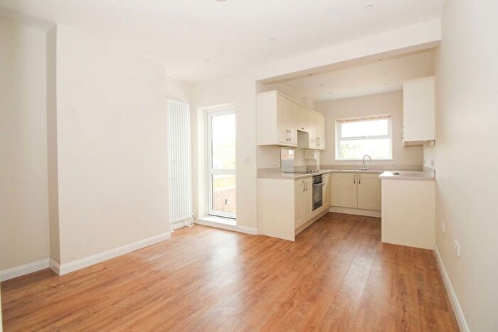 2 Bedroom End Terrace House To Rent In Holmewood Road, Tunbridge Wells, TN4