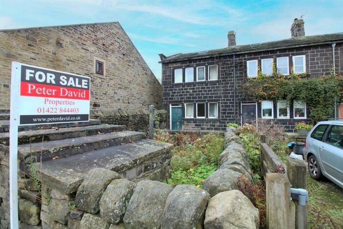 1 Bedroom Terraced House For Sale In Church Street, Heptonstall, Hebden Bridge, HX7