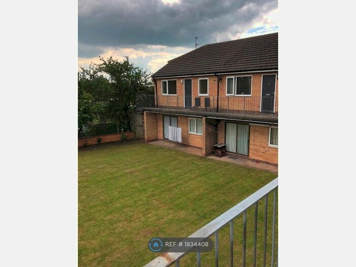 2 Bedroom Flat To Rent In Spring Court, Stapleford, Nottingham, NG9