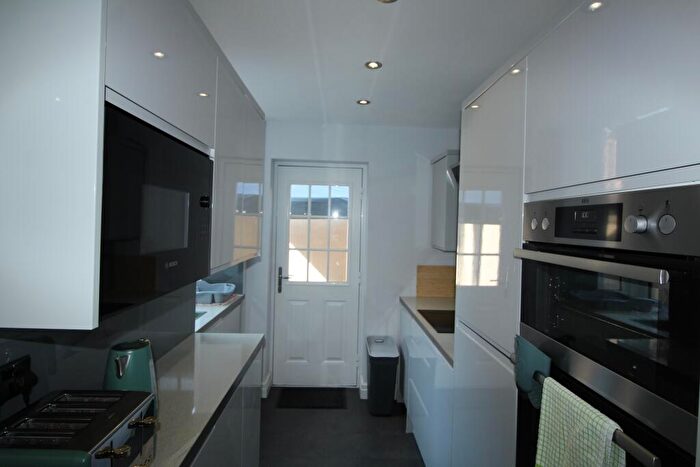 2 Bedroom Terraced House To Rent In Bucklands Avenue, Preston, PR2