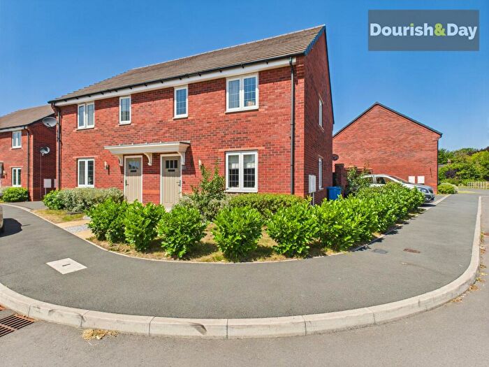 3 Bedroom Semi-Detached House For Sale In Laurel Close, Penkridge, ST19
