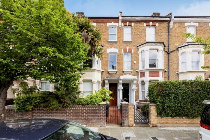 2 Bedroom Flat To Rent In Fordingley Road, London, W9