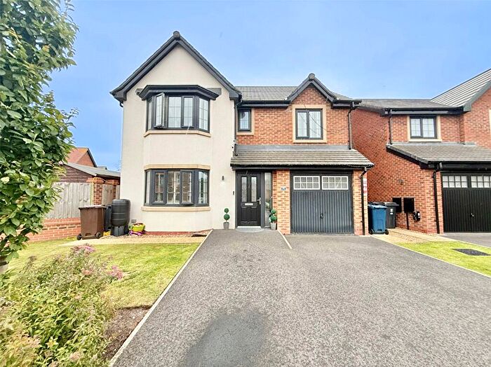 4 Bedroom Detached House For Sale In Aveling Drive, Southport, PR9