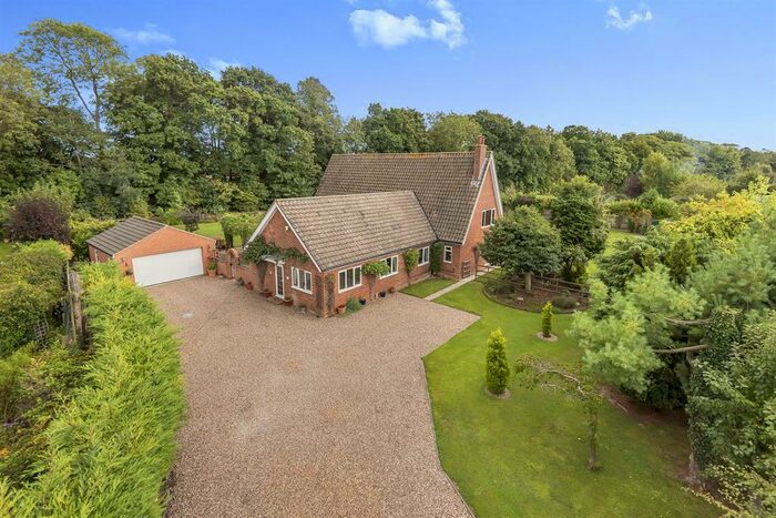 5 Bedroom Detached House For Sale In Peppin Lane, Fotherby, Louth, LN11