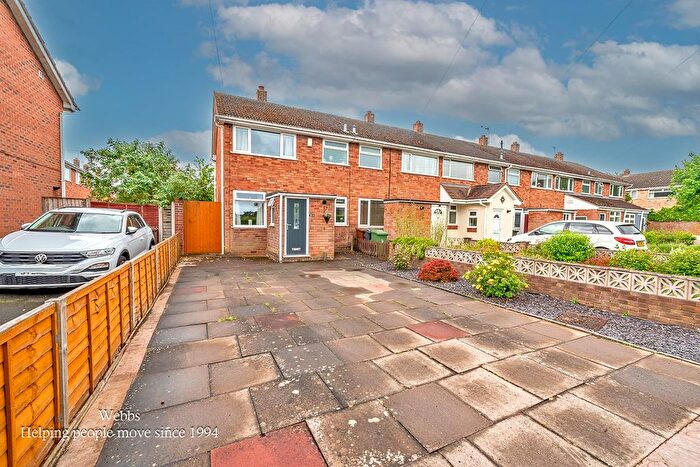 3 Bedroom End Terrace House For Sale In St. Matthews Close, Pelsall, Walsall, WS3