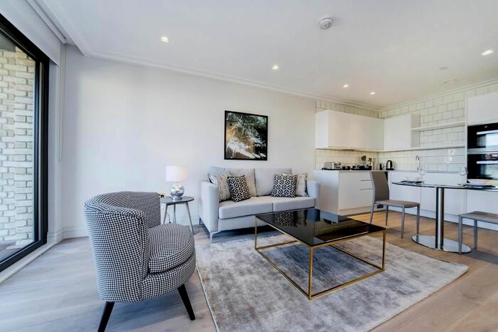 1 Bedroom Flat To Rent In Queens Wharf, Crisp Road, London, W6