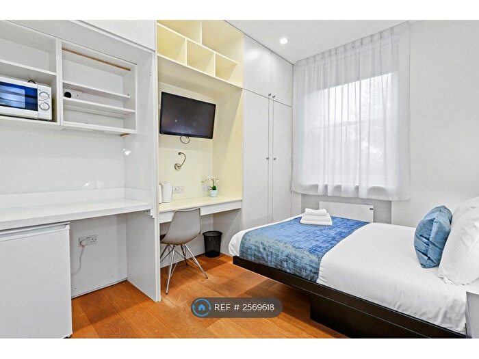 Studio To Rent In West End Lane, London, NW6