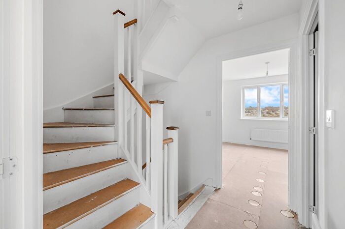 3 Bedroom Terraced House For Sale In Callington Road, Tavistock, PL19