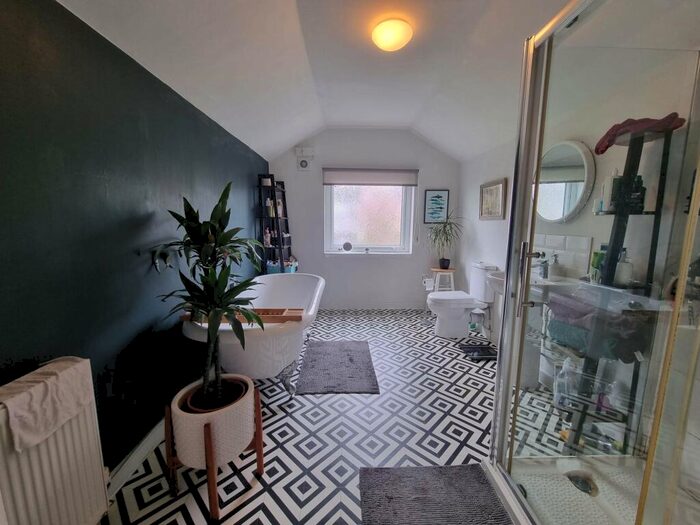 2 Bedroom House To Rent In Pearl Street, Adamsdown, Cardiff, CF24