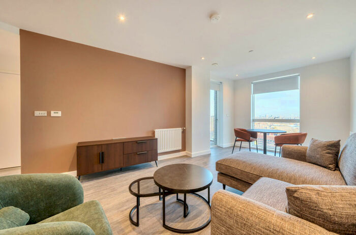 1 Bedroom Apartment To Rent In Thurlow Street, London, SE17