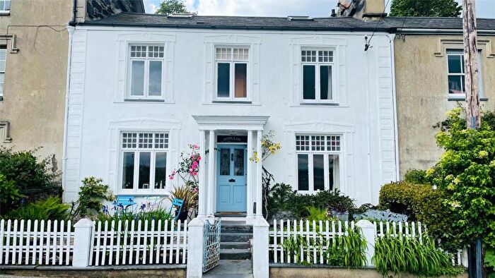 3 Bedroom Terraced House For Sale In Marine Terrace, Porthmadog, Gwynedd, LL49