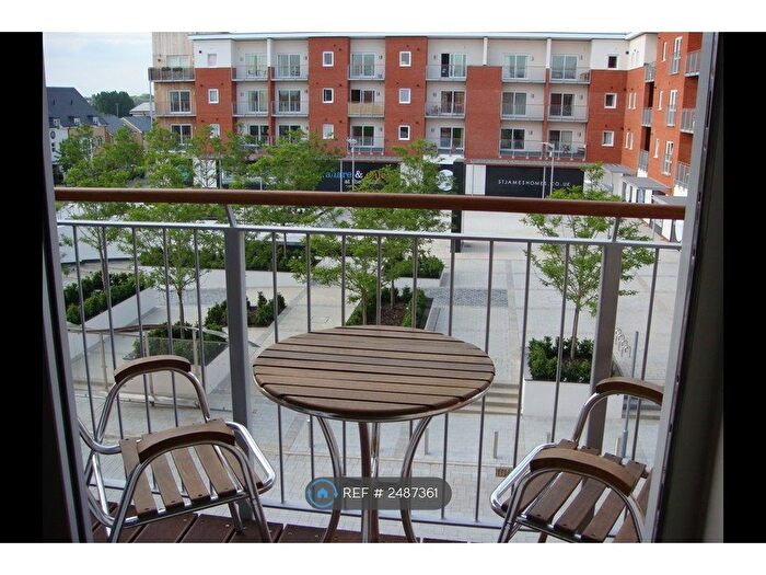 2 Bedroom Flat To Rent In Tean House, Reading, RG2