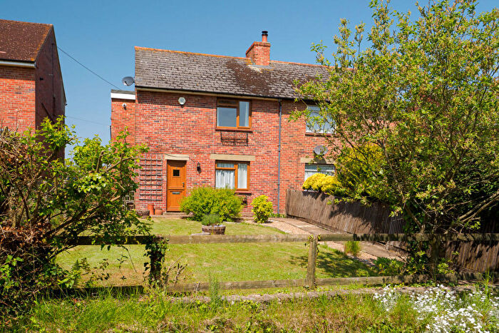 3 Bedroom Semi-Detached House For Sale In Derringstone Downs, Barham, Canterbury, CT4