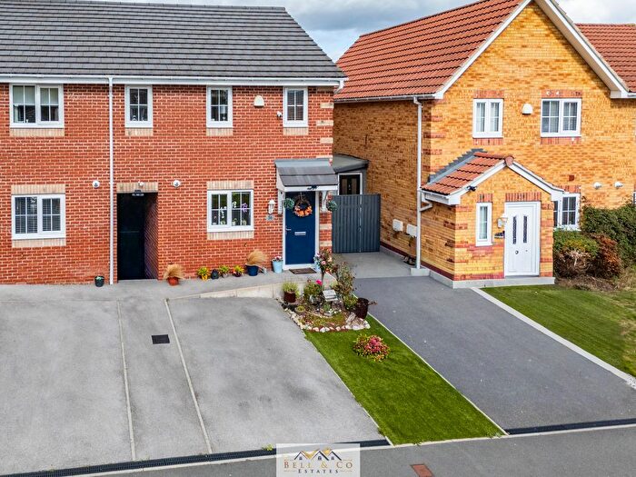 3 Bedroom Town House For Sale In Stockwell Avenue, Kiveton Park, Sheffield, S26