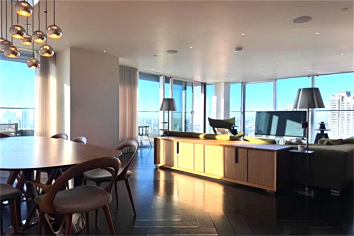 3 Bedroom Apartment To Rent In The Penthouse Heron, Moor Lane, Moorgate, London, EC2Y