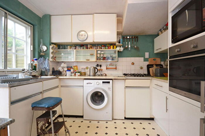 3 Bedroom End Of Terrace House For Sale In Stanmore Gardens, Aldwick, Bognor Regis, PO21