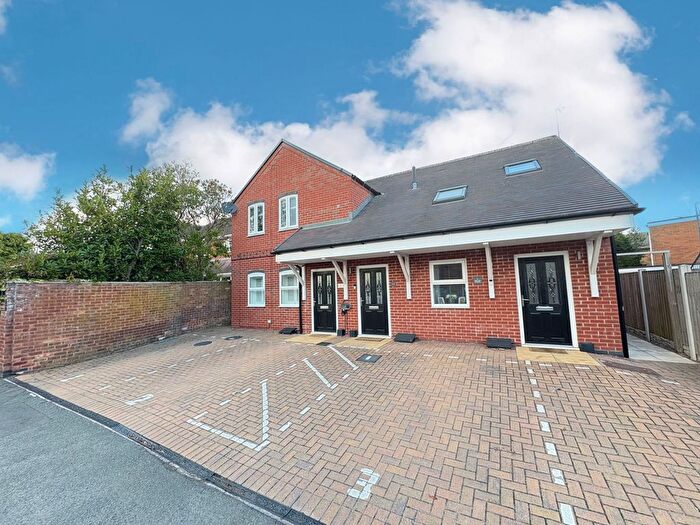 1 Bedroom Town House For Sale In Old Surgery Pinfold Lane, Wheaton Aston, Stafford, ST19