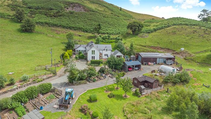 5 Bedroom Detached House For Sale In Llanwddyn, Oswestry, Powys, SY10