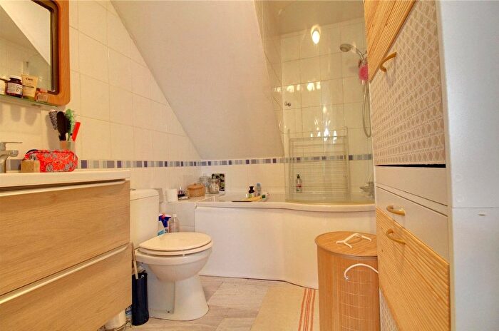 1 Bedroom Maisonette To Rent In Abbey Road, Basingstoke, Hampshire, RG24