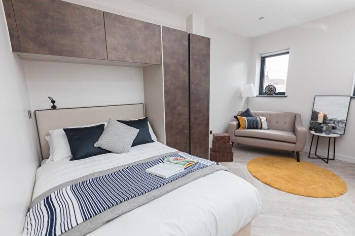 Studio To Rent In Little Lever Street, Studio Apartment, M1