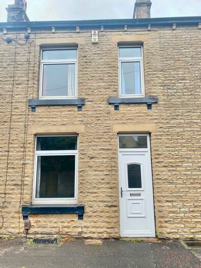 2 Bedroom House To Rent In Churchfields Road, Brighouse, HD6