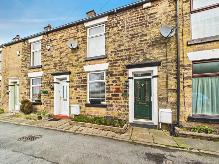 2 Bedroom Cottage For Sale In Boot Lane, Bolton, BL1