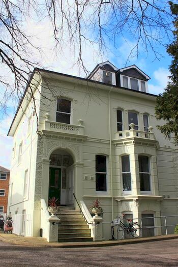 1 Bedroom Flat To Rent In Preston Road, Preston, Brighton BN1