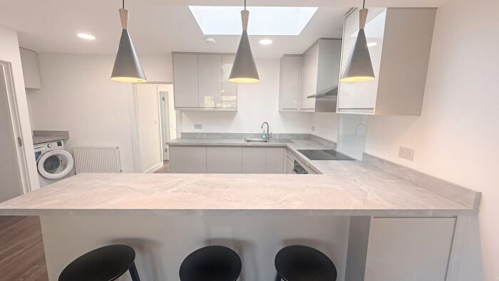 3 Bedroom Flat To Rent In Harlington Road West, Feltham, TW14