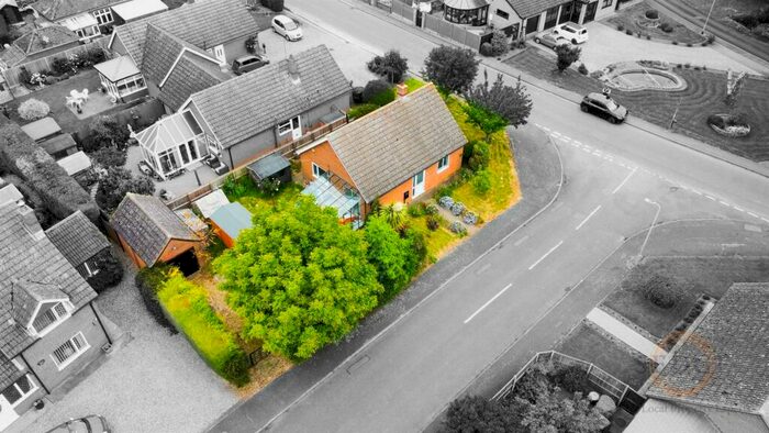 2 Bedroom Detached Bungalow For Sale In St. Nicholas Way, Lutton, Spalding, PE12