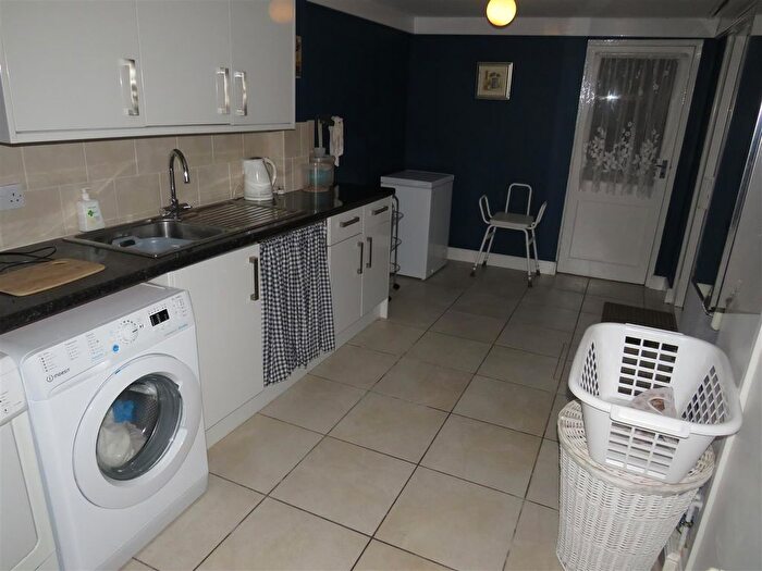 3 Bedroom Semi-Detached House For Sale In Water Orton Road, Castle Bromwich, Birmingham, B36