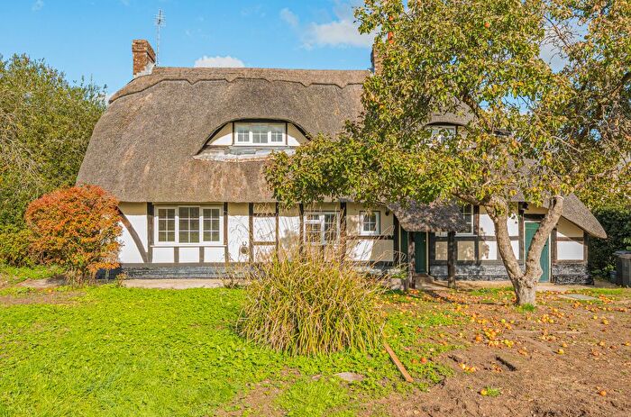 3 Bedroom Detached House To Rent In Lee Lane, Lee, Romsey, Hampshire, SO51