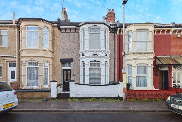2 Bedroom Terraced House For Sale In Powerscourt Road, Portsmouth, PO2
