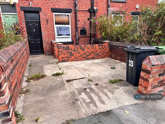 1 Bedroom Flat To Rent In Hartley Avenue, Leeds, LS6