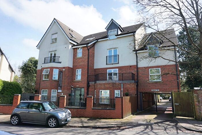 2 Bedroom Flat For Sale In Montague Road, Edgbaston, Birmingham, B16