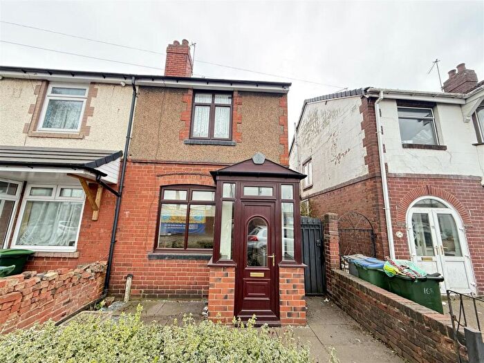 2 Bedroom End Of Terrace House To Rent In Phoenix Street, West Bromwich, B70