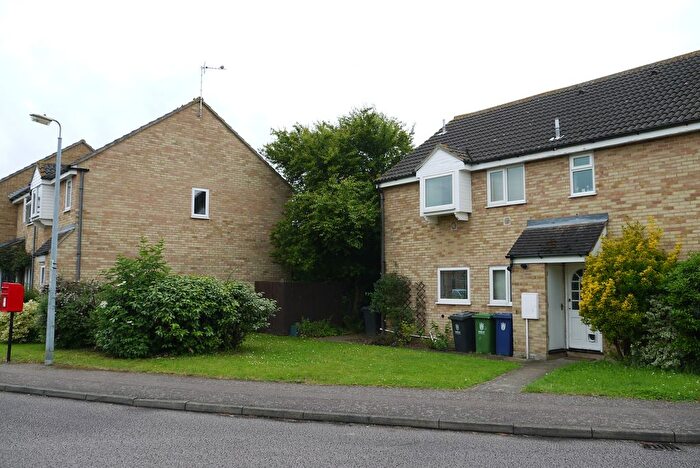 2 Bedroom End Of Terrace House To Rent In The Rowans, Milton, CB24