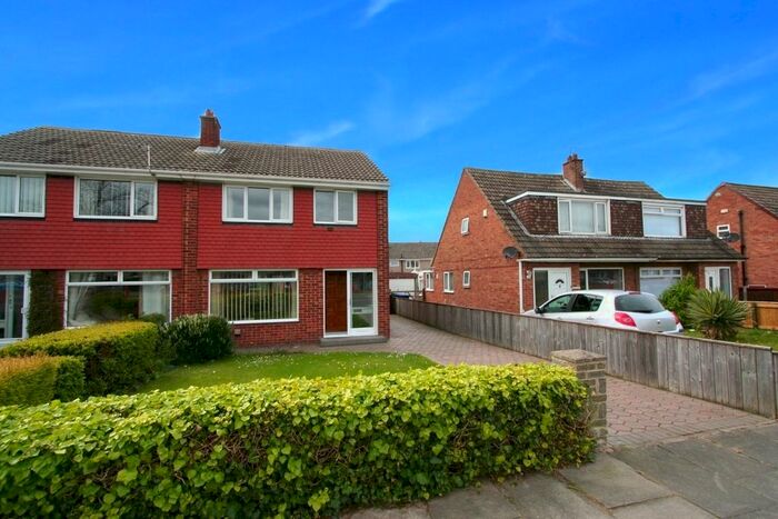 3 Bedroom Semi-Detached House To Rent In Trimdon Avenue, Middlesbrough, Cleveland, TS5