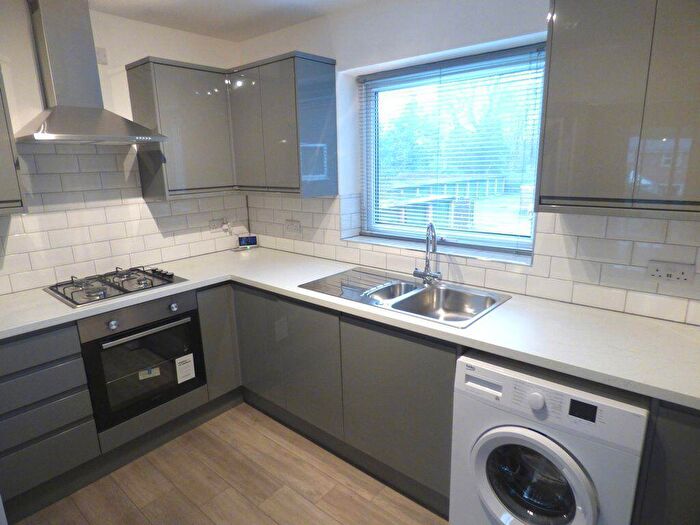 1 Bedroom Apartment To Rent In St Annes Court, Sale, M33