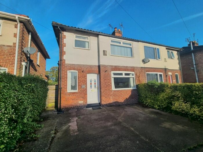 3 Bedroom Semi-Detached House To Rent In Whetstone Hey, Great Sutton, Ellesmere Port, CH66