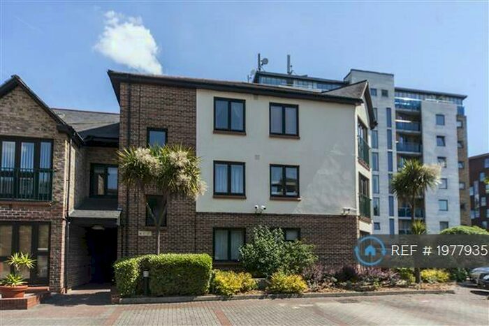 2 Bedroom Flat To Rent In Iceland Wharf, London, SE16