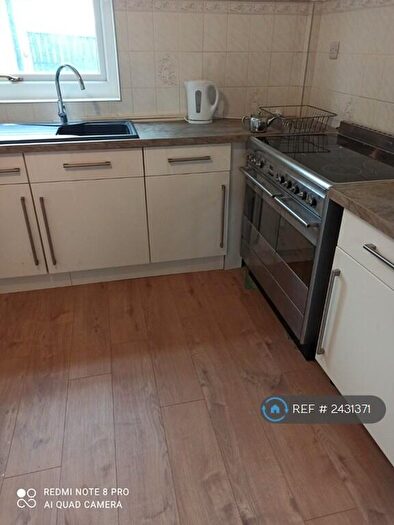 3 Bedroom Semi-Detached House To Rent In Derwent Road, Ferryhill, DL17