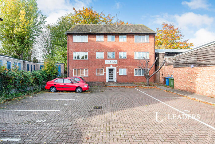 Studio To Rent In French Lodge, Whinbush Road, Hitchin, SG5