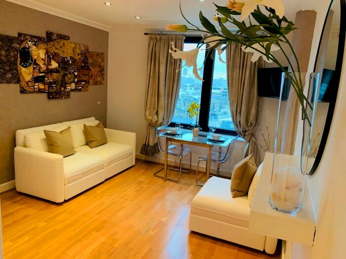 Studio To Rent In Cromwell Road, London, SW7