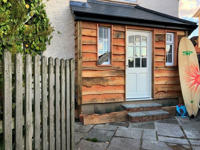 2 Bedroom Detached House To Rent In May Avenue, Lymington, SO41