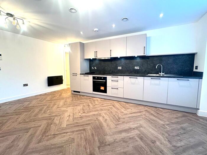 2 Bedroom Apartment To Rent In Castleward Boulevard, Derby, DE1