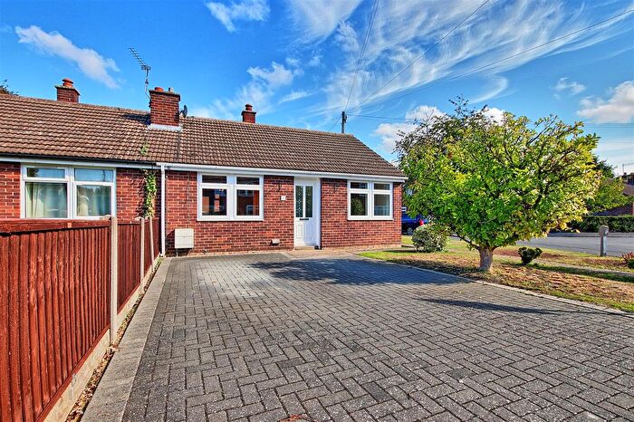 2 Bedroom Semi Detached Bungalow To Rent In Jenyns Close, Bottisham, CB25