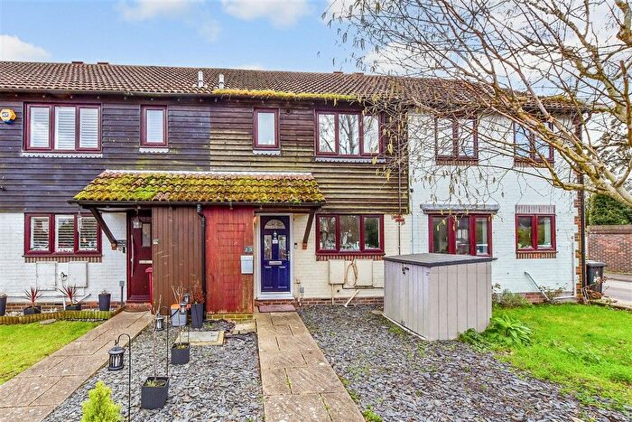 3 Bedroom Terraced House For Sale In Chichester Drive, Tangmere, Chichester, West Sussex, PO20